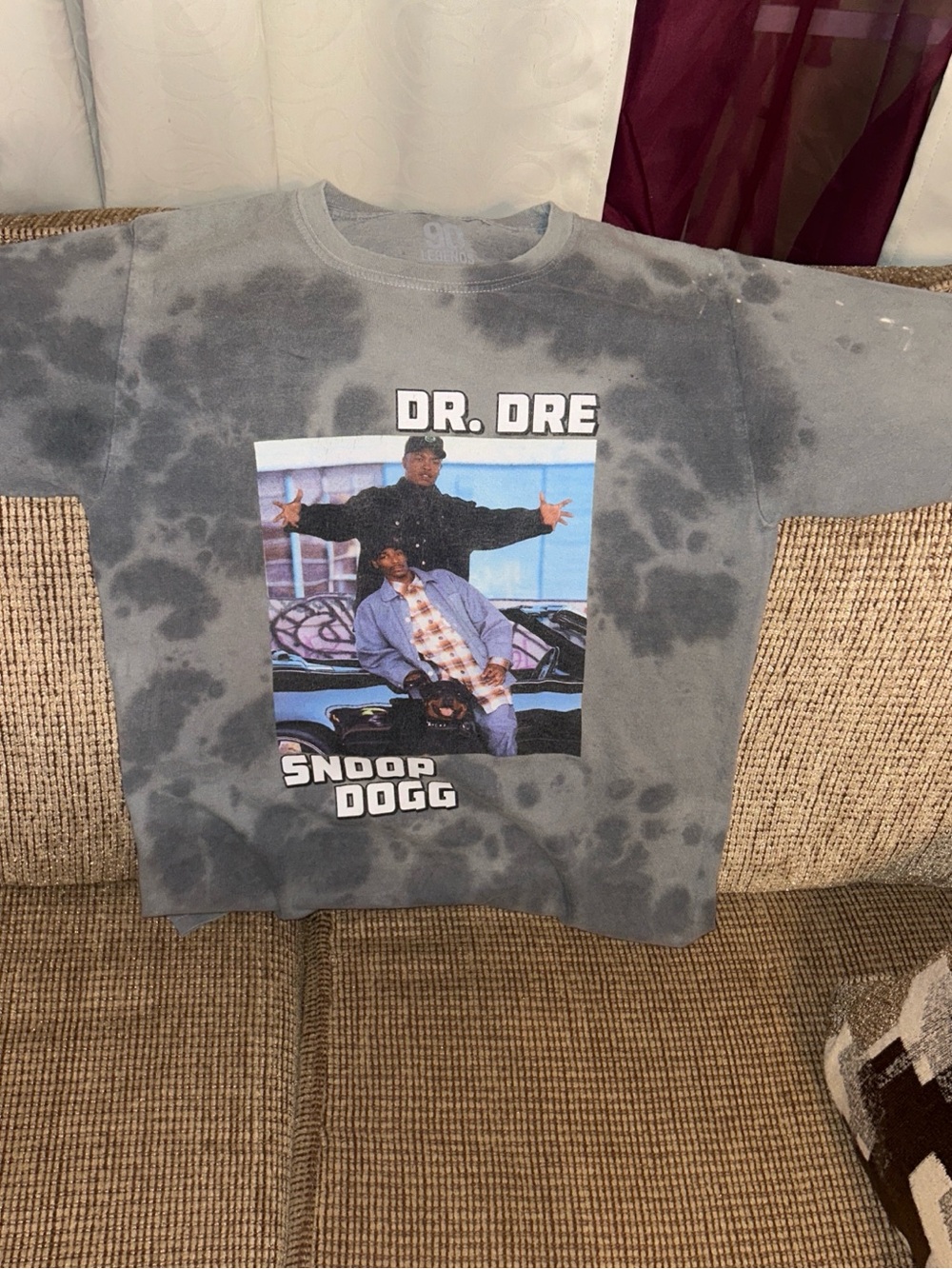 Dr. Dre & Snoop Dogg Gray Tie-Dye Short Sleeve Tee - Spots on shoulder area